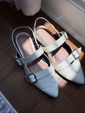 Old Navy Cream Croc-Embossed Pointed Slingback Flats with Buckles - Women